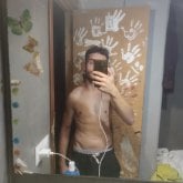 Muy educado y respetuoso. Los privados