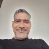 Independiente. Busco conocer gente.