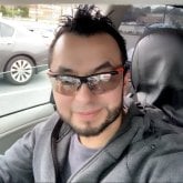 Designer. Mujer madura en edad. Soltero