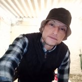 Albañil. Busco pareja. Mujer madura q