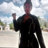 Charlas y aver que sucede. Simpática