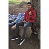 Mujeres y lindas. Soltero y alegre. Mi #