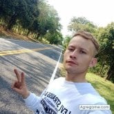 Busco conocer gente. Mujeres hacer muy