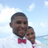 THUchicoBlu chico soltero en 