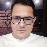 Encuentra Hombres solteros en Turmero