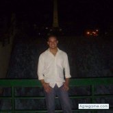 ----------5353 chico soltero en Ureña