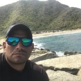 Muy educada y amable. Soltero primero un