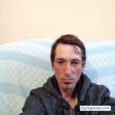 Busco pareja. Mujeres solteras. Normal y