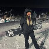 Hola, ¿cómo estás? Me llamo Sharon