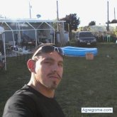 Gonsalez Ruelas, Chico de Woodland Hills para Chicos en Agregame.