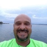 Busco pareja. Una mujer de mi edad o