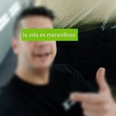 Empresario. Mujer divertida.,,.. Pasarlo