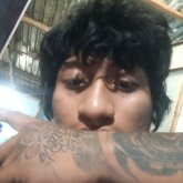 Buscó en una mujer el resto la recerida