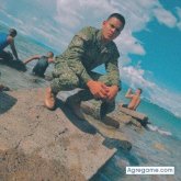 Vigilante. Busco pareja. Una mujer seria