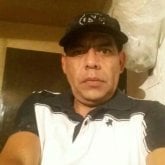 Ropietario de negocio. Mujer sincera no