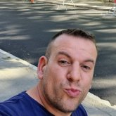 Sincera leal y con ganas de dedicarse a