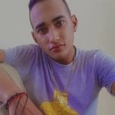 Busco pareja. Una chica. Hombre. Las