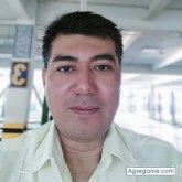 salvapanameno chico soltero en San Salvador