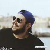 Busco pareja. Mujer. Soy simpático con