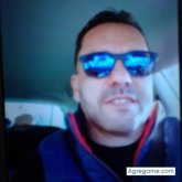 Busco hacer amistades. Cariñoso