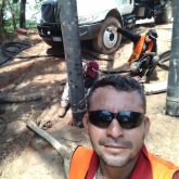 Trabajador. Busco pareja. Busco una