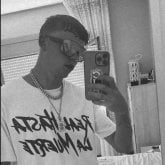 Estoy buscando una chica con la cual