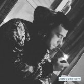 Busco conocer gente.