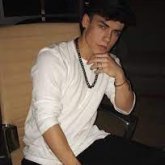 Socorrista. Busco pareja. Hablar con