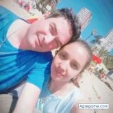 Busco pareja. Mujeres. H9mbre. Charlar.