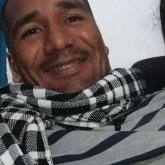 Busco pareja. Esa persona trasparente,