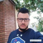 Busco hacer amistades. Une femme. Je