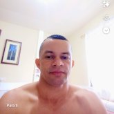 Busco pareja. Chicas para algo serio.