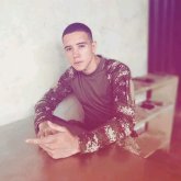 Sodado. Busco pareja. Mujer. Amable. El