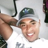 Una chica que sea muy sincera conmigo.