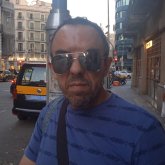 Funcionario. Mujeres de 50 a 60 para