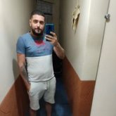 Buenos apasionado y cariñoso y no