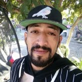 Busco pareja. Estoy buscando una mujer.