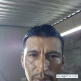 Busco conocer gente. In verdadero