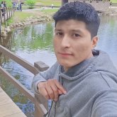 Busco pareja. Una pareja. Trabajador.