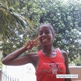 Busco hacer amistades. Amigos. Alegre,