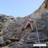 Busco conocer gente.