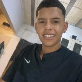 Busco charlar, conocer gente, pasar el