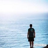 Busco conocer gente. A mi media naranja.