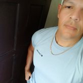 Tatocruz chico soltero en Río Claro