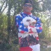 Conocer amistades. Un hombre