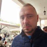 Empresario. Cariñosa con paciencia y