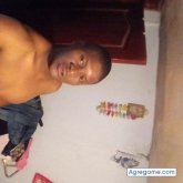 pedrocongosantacruz chico separado en Quito