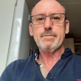 Busco pareja. Chicas. Persona sencilla.