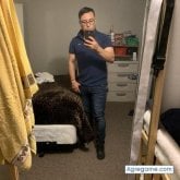 Carpintero. Busco ligar. Una mujer