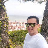 Taxista. Busco conocer gente. Conocer